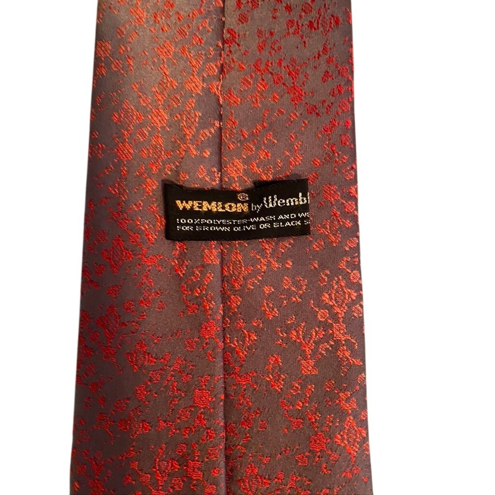 Wembley Wemlon Vintage Mens Tie Orange Red Textured Brocade Pattern Wide 4 Inch